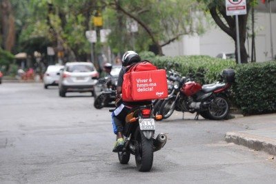 iFood é multado por determinar pedido mínimo em entregas
       -  (crédito:  Leandro Couri/EM/D.A Press)
