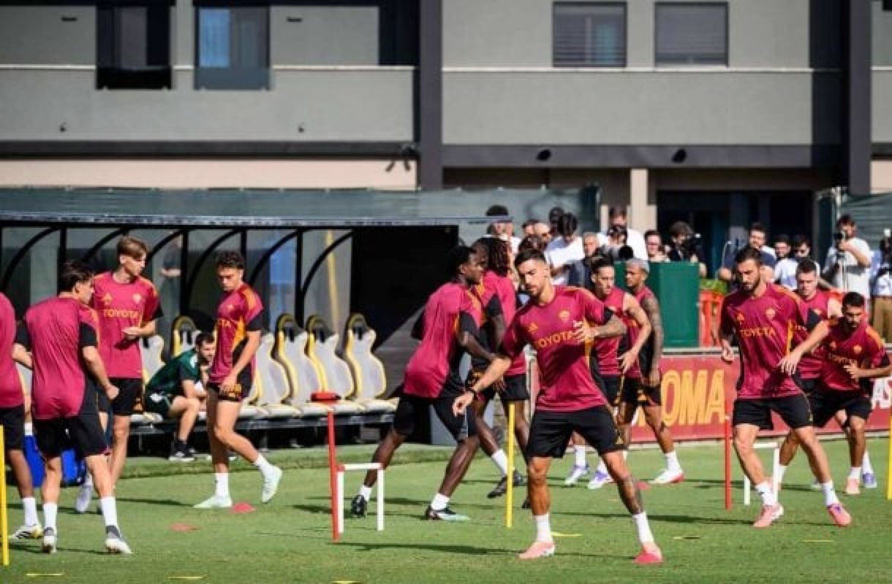 Roma x Lille: onde assistir, escalações e arbitragem