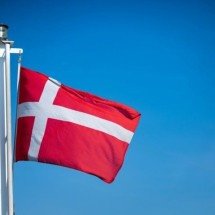 Entenda a cruz nórdica, que aparece nas bandeiras dos países da Escandinávia - John Unsplash