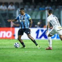 Atuações do Santos contra o Grêmio: Lautaro Díaz salva a noite - Lucas Uebel / Grêmio FBPA