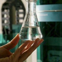 Paraná tem primeiros casos confirmados de intoxicação por metanol fora de SP - Agência Brasil