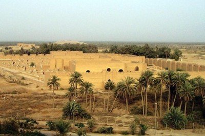 As Sete Maravilhas do Mundo Antigo eram um conjunto de obras arquitetônicas e artísticas extraordinárias, das quais apenas uma permanece intacta. -  (crédito: Wikimedia Commons/Maj. Mike Feeney
)