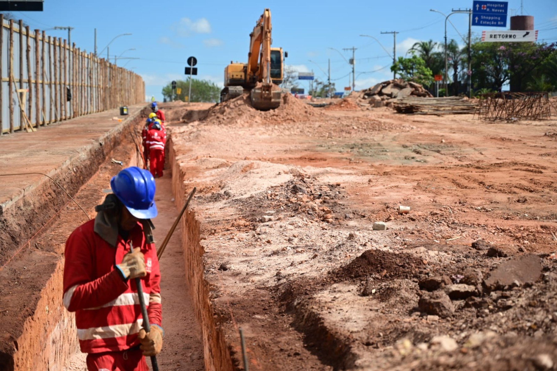 Nova fase da obra na Avenida Cristiano Machado, em Belo Horizonte, começa nesta quinta-feira (2/10) e causa lentidão no trânsito-Leandro Couri/EM/DA Press