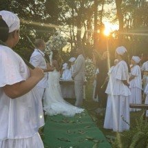 Como é o casamento na Umbanda: a união sagrada sob a luz de Oxalá - Casa de Caridade ComPartilhar/Divulgação