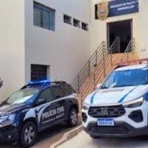 Polícia prende homem que teria se masturbado na frente de adolescente - PCMG