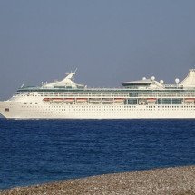 Surto de norovírus impacta quase 100 passageiros de cruzeiro com destino a Miami - Wikimedia Commons/Pjotr Mahhonin
