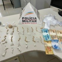 MG: polícia encontra droga escondida até na tomada de uma casa - Divulgação/Polícia Militar