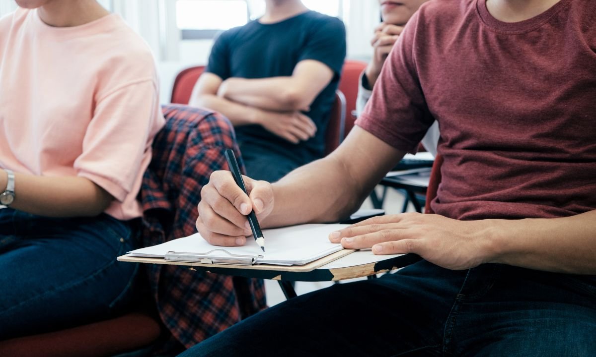 Edital PPMG 2025: 7 dicas de estudo para garantir sua aprovação -  (crédito: Edital PPMG 2025: 7 dicas de estudo para garantir sua aprovação)