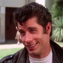 John Travolta estreia como diretor com filme sobre aviação - Reprodu&ccedil;&atilde;o