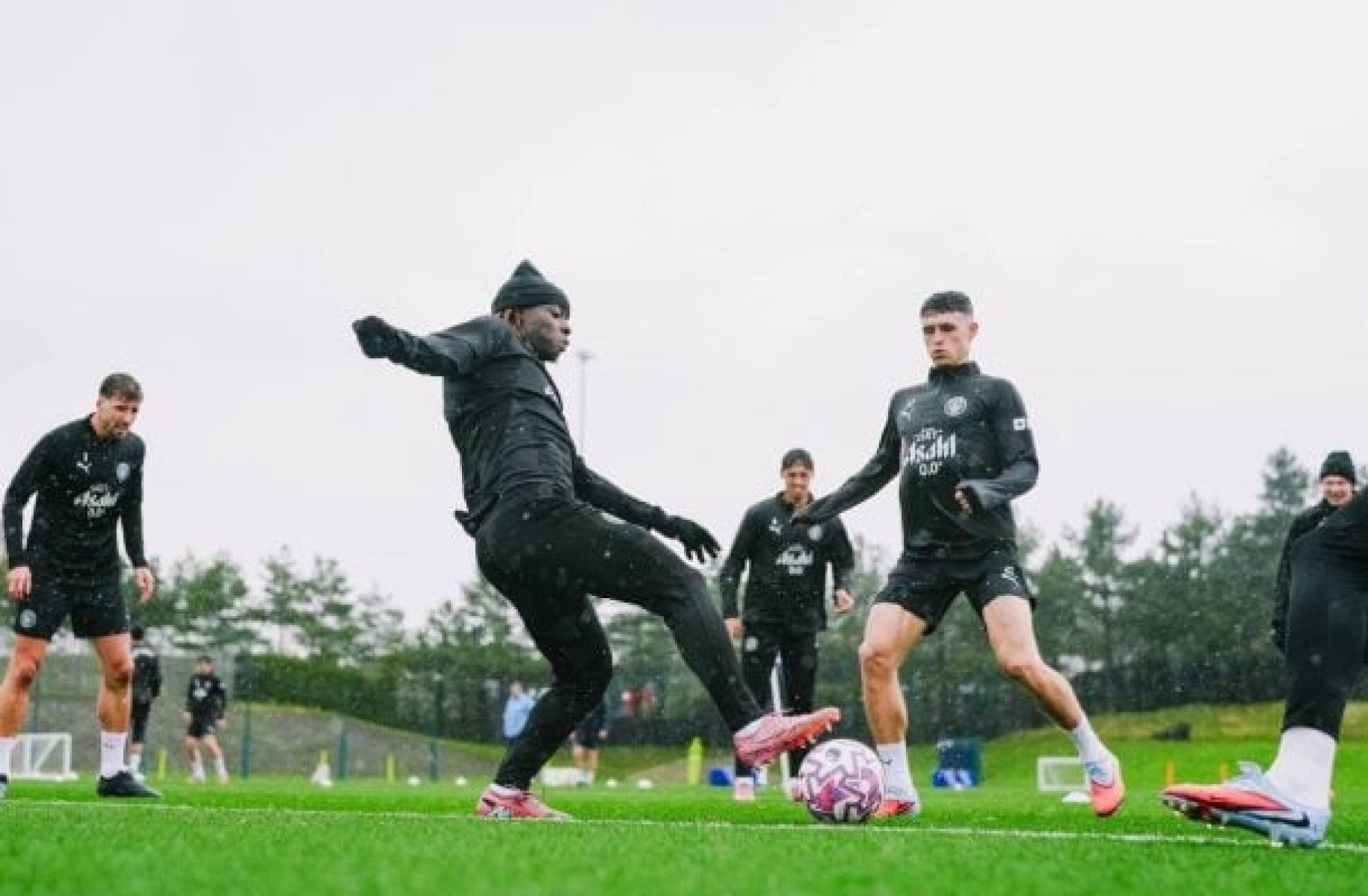 Brentford x Manchester City: onde assistir, escalações e arbitragem