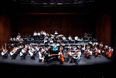Orquestra Sinfônica de Minas Gerais, sob a regência de Ligia Amadio, interpreta as  canções de Mahler
 -  (crédito: Paulo Lacerda/Divulgacao)