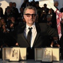 Juliette Binoche tentou premiação maior para 'O Agente Secreto' em Cannes - Bertrand GUAY/AFP