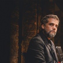 Wagner Moura volta ao teatro com espetáculo que questiona a verdade - CCBB/Reprodu&ccedil;&atilde;o