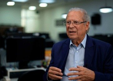 O ex-ministro quando se entregou, após condenado pelo mensalão, em novembro de 2013. -  (crédito: Nelson Almeida/Getty Images)