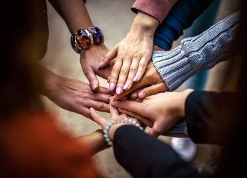 O poder da verdadeira amizade está entre as maiores riquezas da vida e não se prende ao tempo
 -  (crédito: PIXABAY/REPRODUÇÃO)