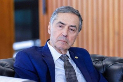 De volta à planície no STF, Barroso mantém hábito incomum entre seus colegas -  (crédito: Platobr Nacional)