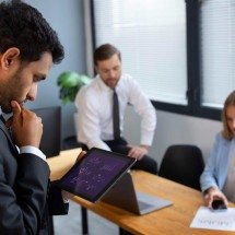 BPO reduz custos e riscos em cenários de incerteza econômica - DINO