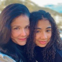 Samara Felippo ganha homenagem da filha e fala sobre pressão estética - Reprodução Instagram /@sfelippo