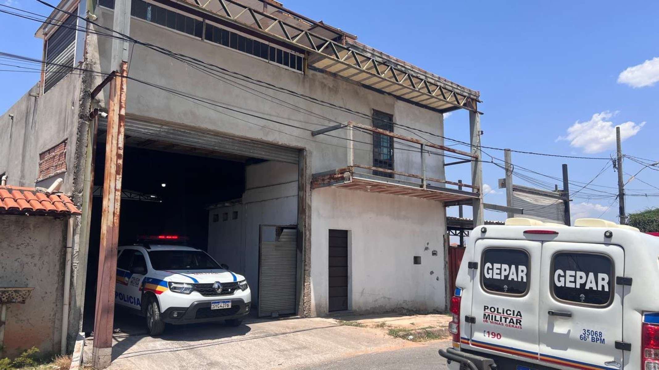 A ação foi desencadeada após uma denúncia anônima recebida pelo 66º Batalhão da PM, que apontava movimentação suspeita no local.-Edésio Ferreira/EM/D.A Press