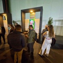 Fractal apresenta lacre eletrônico inteligente no ComexTech - DINO