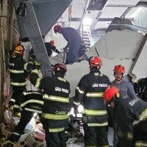 Explosão derruba teto de restaurante que serve cardápio de Fogaça em SP - Corpo de Bombeiros de SP/Divulgação