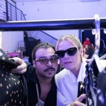 ‘Me sinto a Cinderela mineira’, diz ator de ‘Perrengue fashion’ - Downtown/Paris/Divulgação