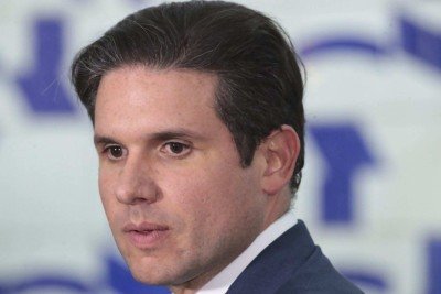 A mão invisível por trás da hesitação de Hugo Motta sobre devedor contumaz -  (crédito: Platobr Economia)