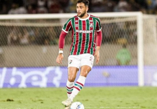 FREYTES - Foi de altos e baixos. Participou do lance do gol de Martinelli ao brigar pela bola na Ã¡rea. Nos minutos finais, porÃ©m, errou duas vezes e teve papel direto na derrota. NOTA 3.0 - Foto: Marcelo GonÃ§alves/Fluminense -  (crédito: Marcelo GonÃ§alves/Fluminense)