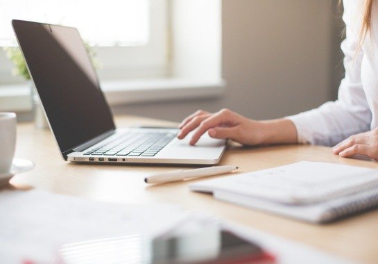 7 sinais de alerta para identificar uma vaga de emprego falsa no exterior