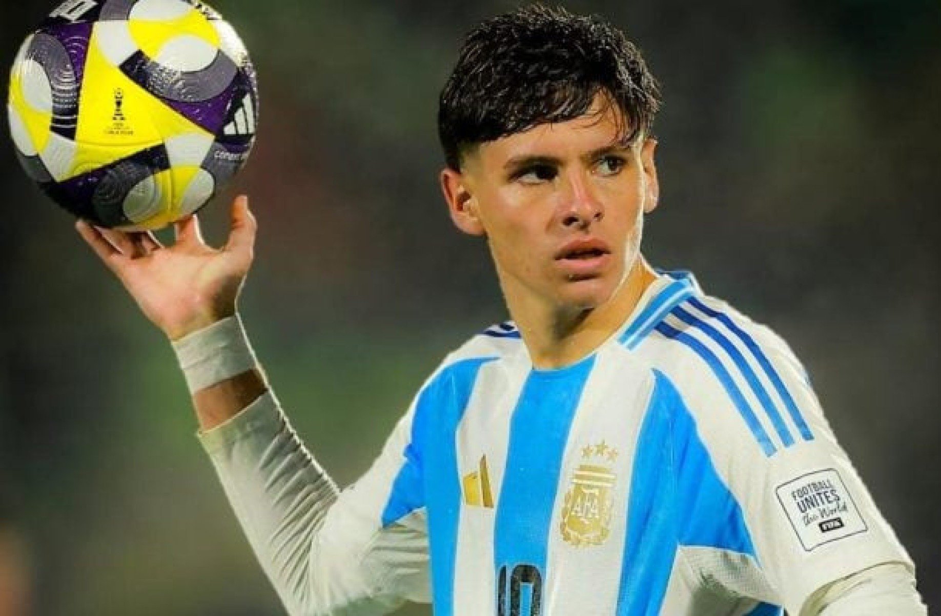 Montoro, do Botafogo, sofre fratura na clavícula e deve perder restante da temporada