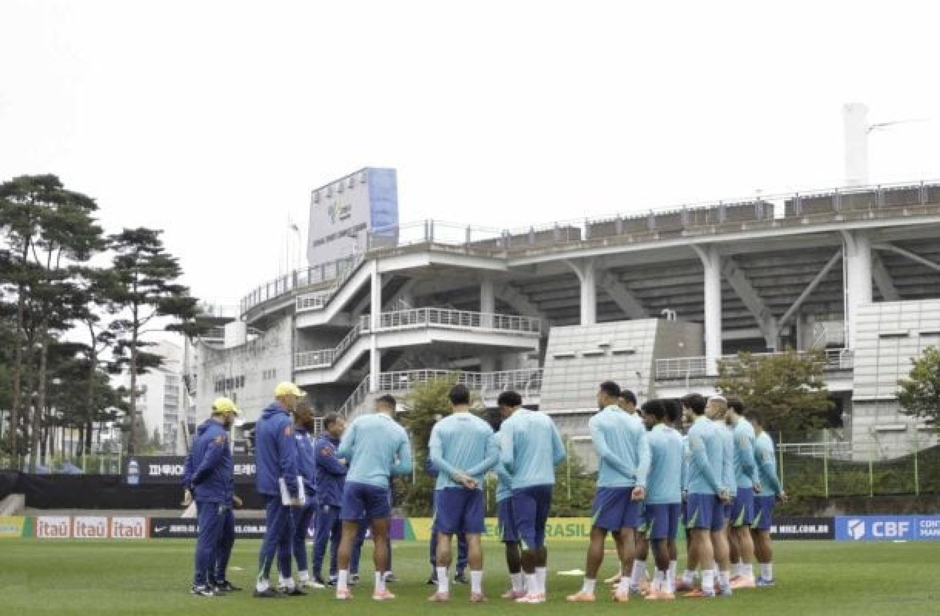 Com chegada de Joelinton, Seleção Brasileira fica completa para amistosos na ??sia