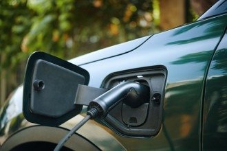 Carregadores de carro elétrico: conheça os tipos e as diferenças