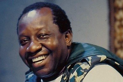 O comediante e sambista Mussum deixou saudade ao morrer precocemente aos 53 anos. Ele teria completado 84 anos no dia 7 de abril de 2025. Mas sua história pode ser vista no streaming.  Mussum deixou uma marca de criatividade e espontaneidade em sua trajetória artística.  -  (crédito: Divulgação)
