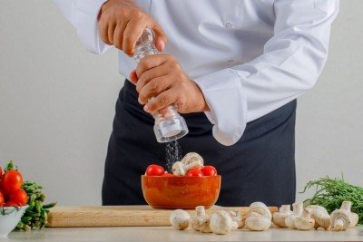 O sal é necessário para a saúde, mas é preciso evitar o excesso -  (crédito: Freepik)
