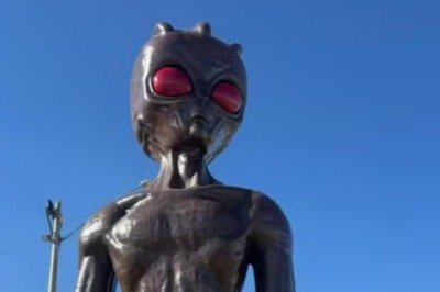 Em setembro, a cidade de Varginha inaugurou uma nova atração turística ligada ao famoso caso do ET. Uma escultura de quatro metros de altura, criada pelo artista plástico Renato Criaturas, foi instalada em frente ao Memorial do ET, no bairro Vila Paiva. -  (crédito: Divulgação )