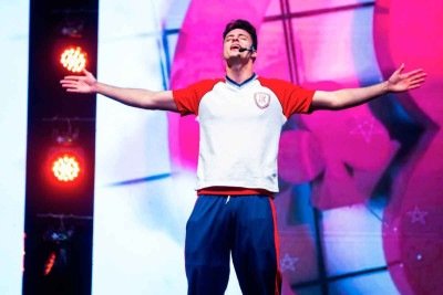 Enaldinho produz vídeos para a internet há 12 anos e atualmente acumula 7 milhões de seguidores no Instagram e 43 milhões de inscritos no YouTube -  (crédito: LALLY ZWETZCH/Divulgação)