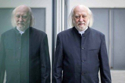 László Krasznahorkai é autor de vários livros, mas somente 'Sátántangó', de 1985, é publicado no Brasil, desde 2022 pela Companhia das Letras -  (crédito: LEO NEUMAYR/APA/AFP)