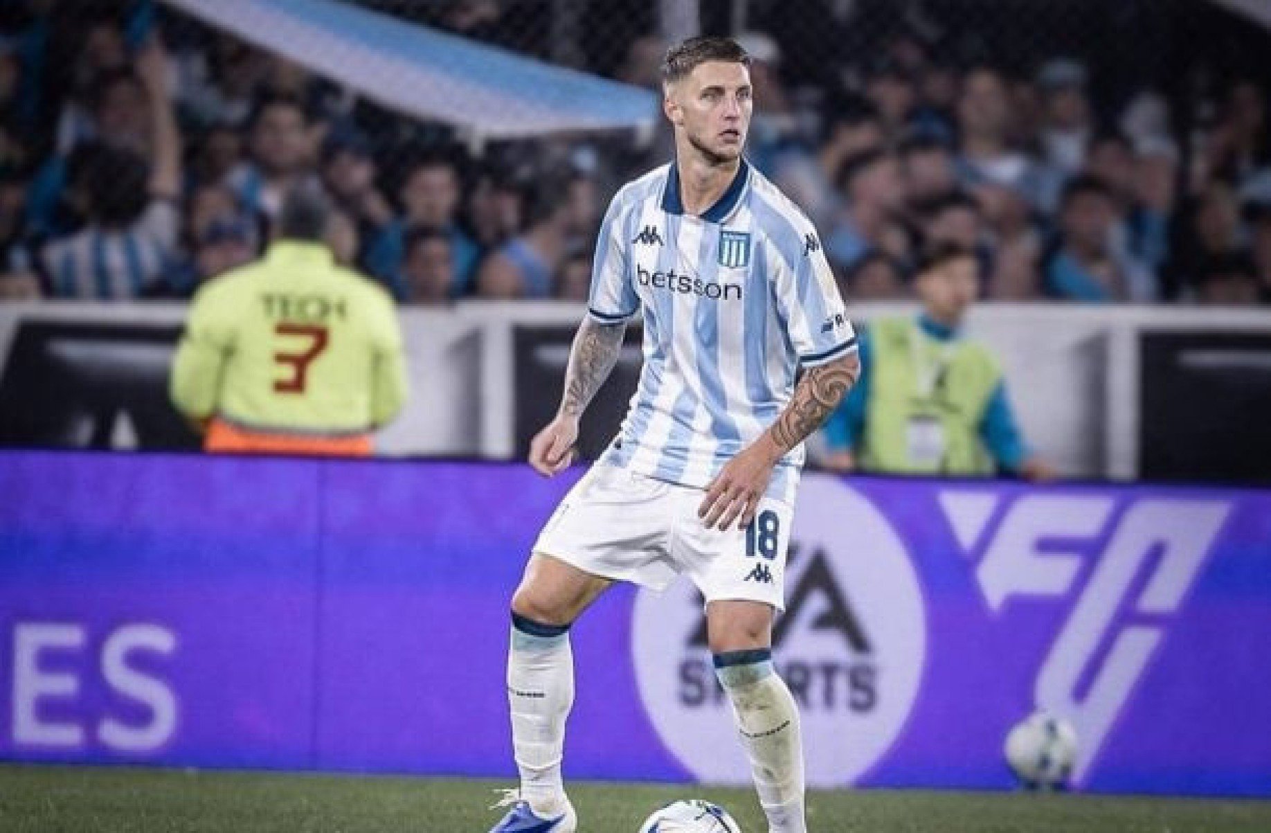 Titular do Racing, adversário do Flamengo, está fora da temporada