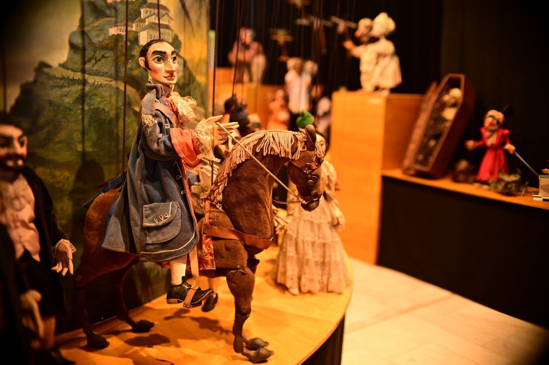 Além da exposição inédita de bonecos, a mostra inclui atividades educativas, mostra de cinema, espetáculo e visitas guiadas. 