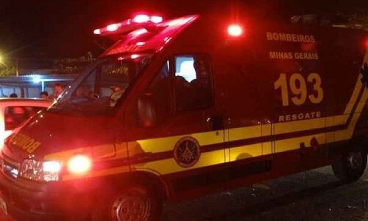 Quando os bombeiros chegaram ao local, corpo já tinha sido retirado pela PM -  (crédito: CBMMG)