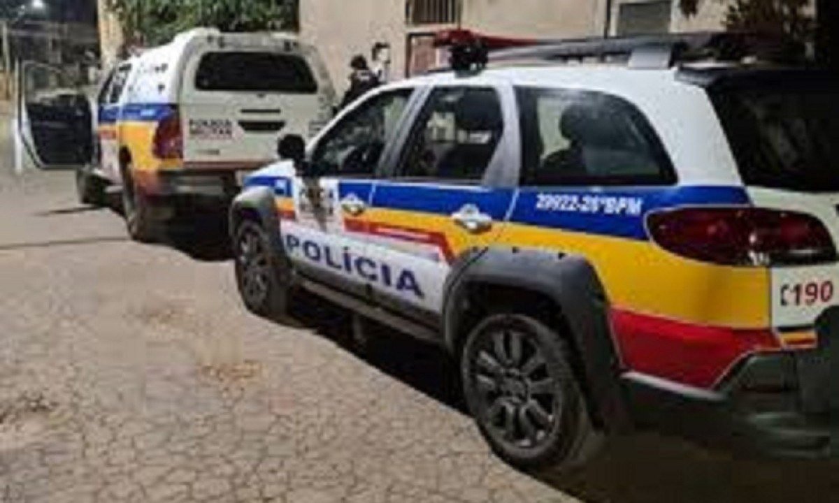 Uma operação rápida da Pm possibilitou prisão de quatro criminosos -  (crédito: PMMG)