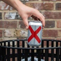 Reduzir uma dose de álcool por dia evitaria 157 mil casos de câncer no Brasil até 2050 - imagem gerada por inteligência artificial/acervo Estado de Minas