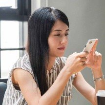 Duas horas de celular por dia? Cidade convida a diminuir uso de telas - PxHere