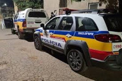 Uma operação rápida da Pm possibilitou prisão de quatro criminosos -  (crédito: PMMG)