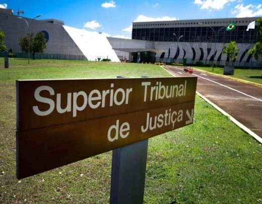 STJ suspende de novo julgamento que pode mudar regras de arbitragem no setor elétric -  (crédito: Platobr Economia)