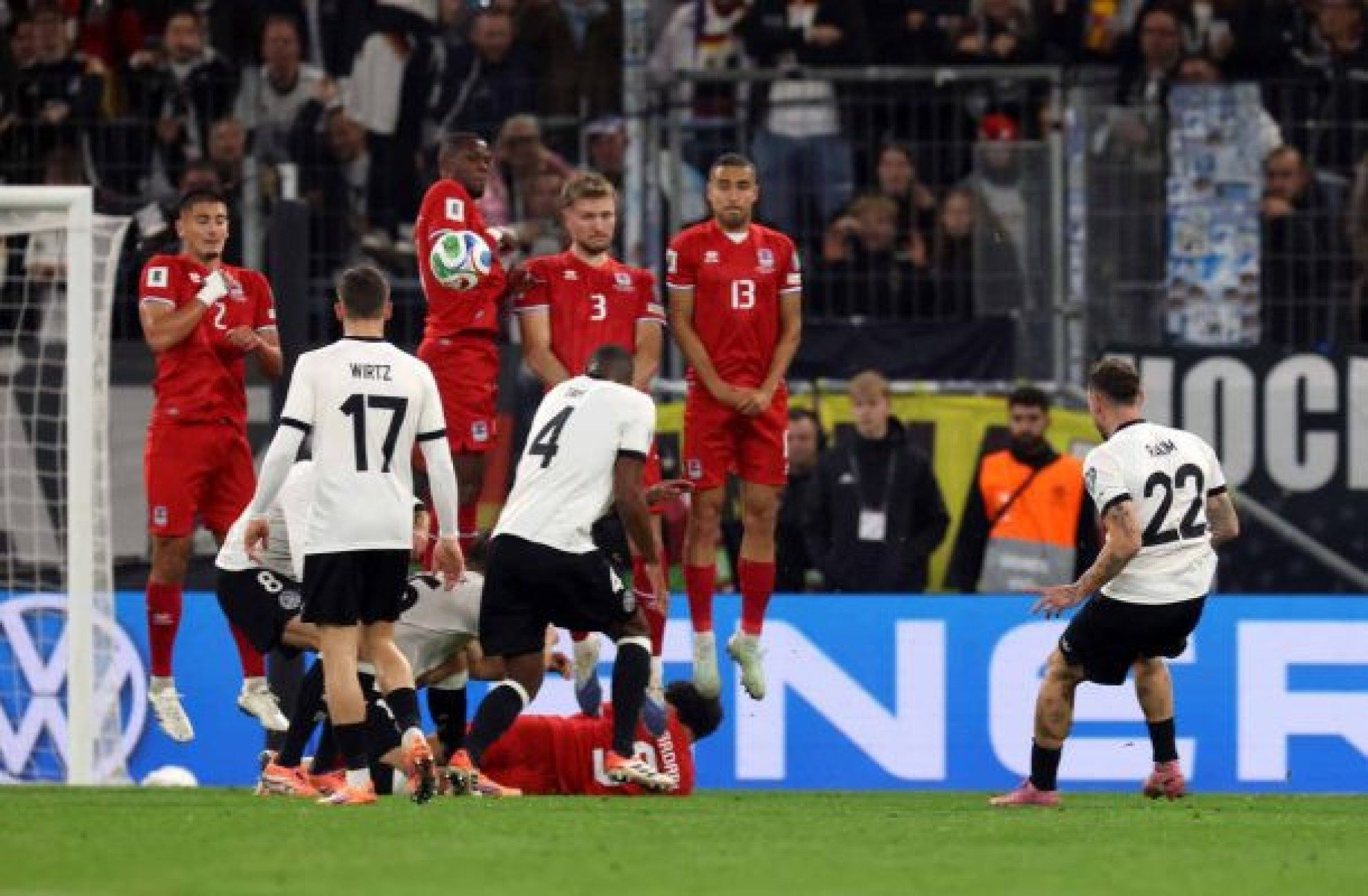 Eliminatórias: Alemanha não tem pena de Luxemburgo e assume liderança do Grupo A