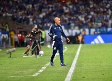 O Cruzeiro é comandado pelo técnico português Leonardo Jardim -  (crédito: Ramon Lisboa/EM/D.A. Press)
