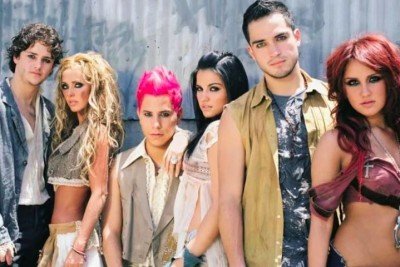 Direto do México, o RBD se tornou uma das bandas pop de maior sucesso no Brasil em meados dos anos 2000. Conheça tudo sobre eles! -  (crédito: divulgação)