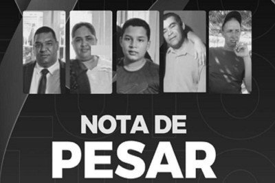 Warley, a mulher Liliane, o filho Jonatas e os amigos Marcelo e Nourival -  (crédito: Redes sociais)