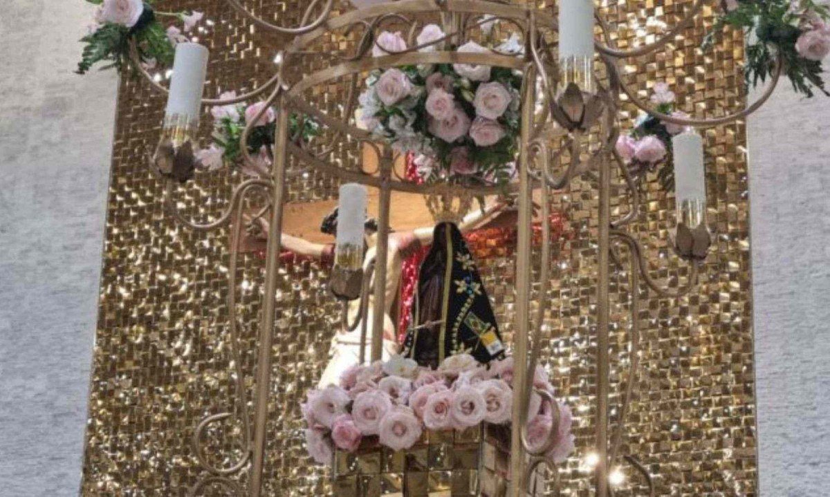 Santuário recebeu uma réplica da imagem da Padroeira do Brasil vinda do Santuário Nacional, em Aparecida (SP)